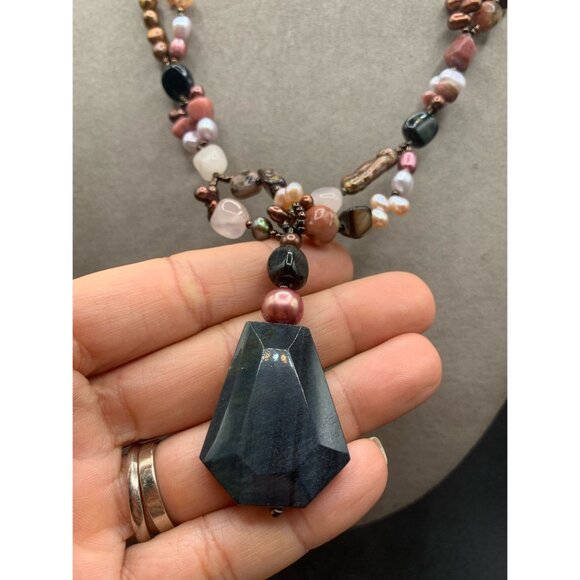 Handcrafted Semi Precious Stones Necklace Earthy Colors Pearls and Stones - Picture 4 of 7